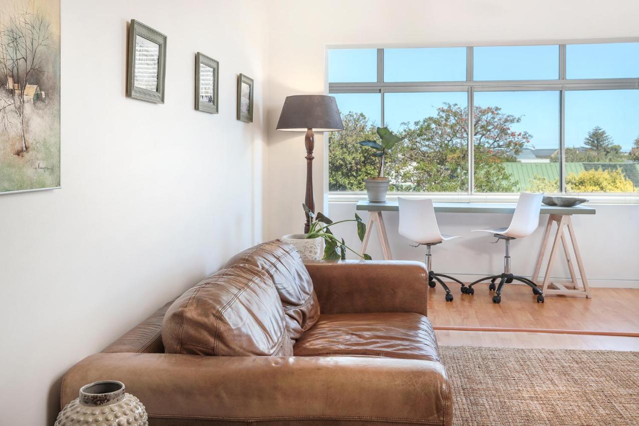 Oak On Main Apartment Hermanus